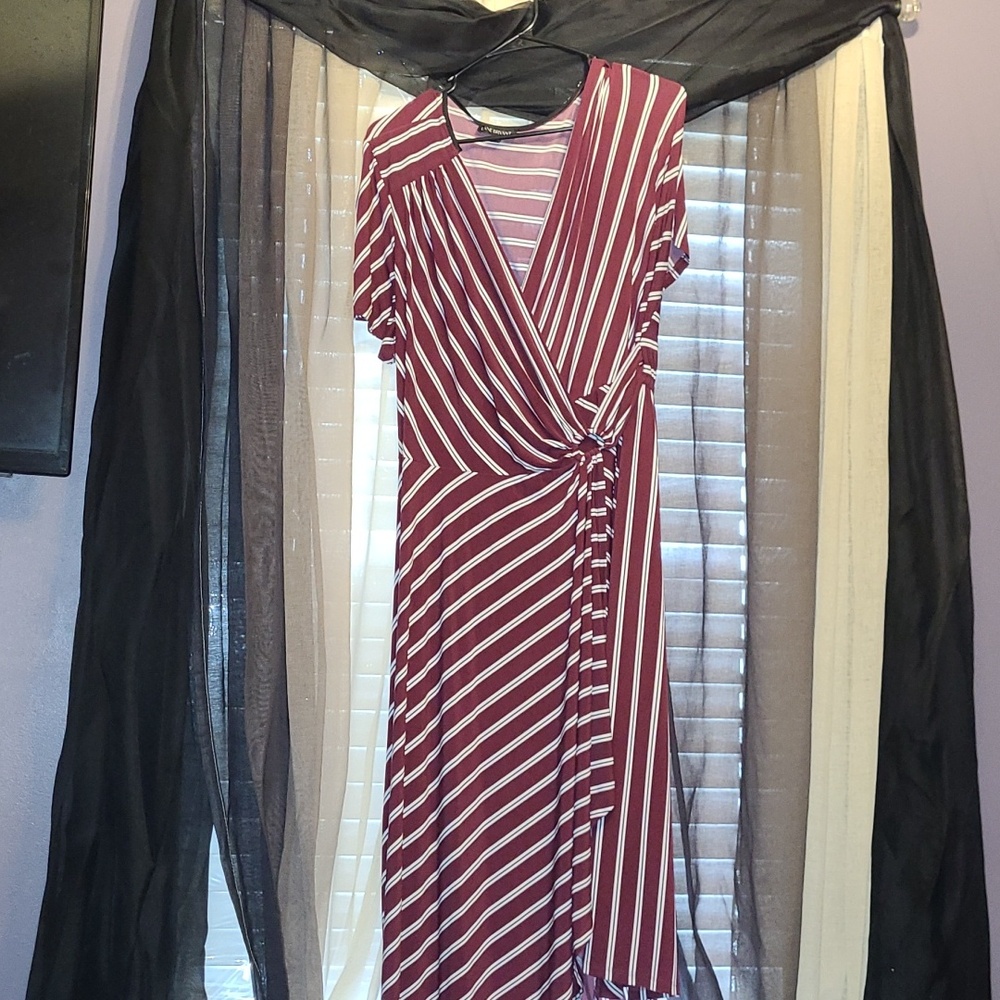 Lane Bryant Burgandy and white striped dress. - Picture 4 of 5